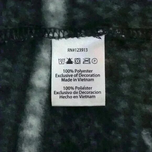 Jachs Cabin New York Fair Isle Black Fleece Pullover Size Medium - Picture 9 of 9